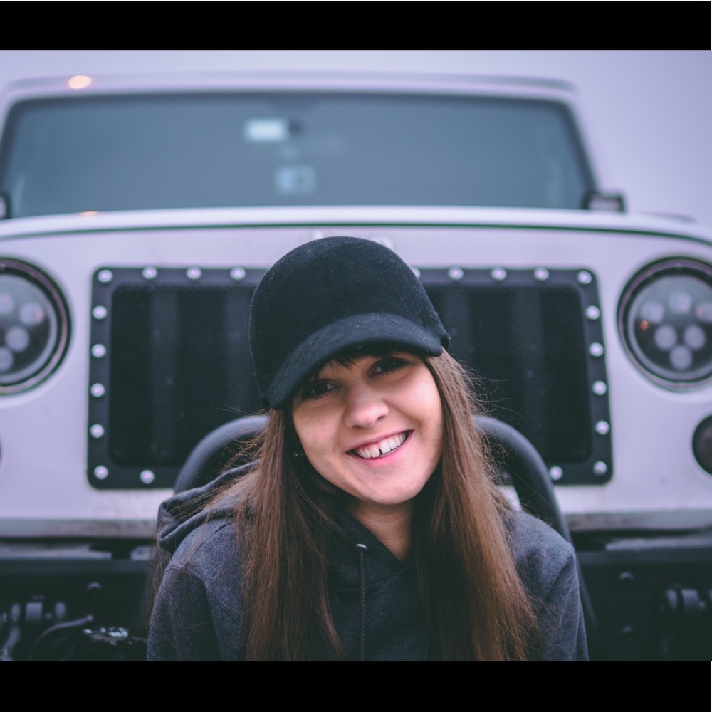 Meet your Posher, Paulina